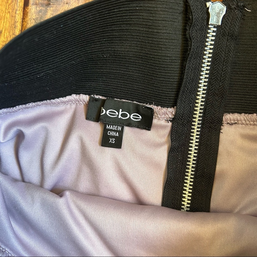 mini skirt - Picture 2 of 2
